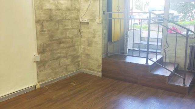 Poslovni prostor, Jednosoban, Izdavanje, 21m2, Banovo brdo, Čukarica, Požeška