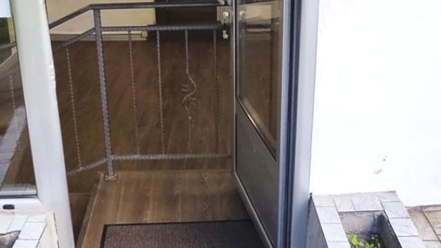 Poslovni prostor, Jednosoban, Izdavanje, 21m2, Banovo brdo, Čukarica, Požeška