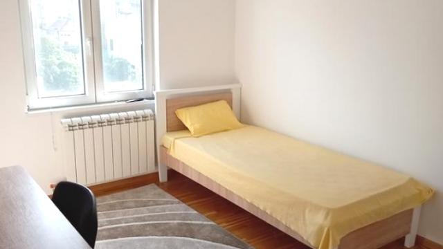 Stan, Trosoban, Izdavanje, 55m2, Bajlonijeva pijaca, Stari grad, Skender Begova