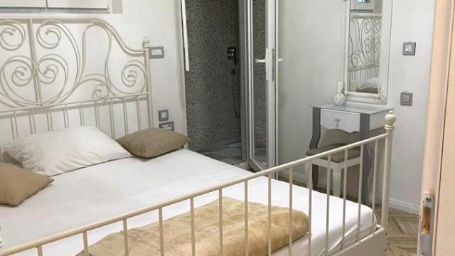 Stan, Trosoban, Izdavanje, 68m2, Skupština, Stari grad, Majke Jevrosime