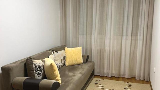 Stan, Trosoban, Izdavanje, 78m2, Banjica, Voždovac, Bulevar Oslobođenja