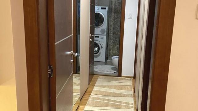 Stan, Trosoban, Izdavanje, 78m2, Banjica, Voždovac, Bulevar Oslobođenja