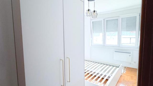 Stan, Dvoiposoban, Izdavanje, 60m2, Južni bulevar, Vračar, Maksima Gorkog