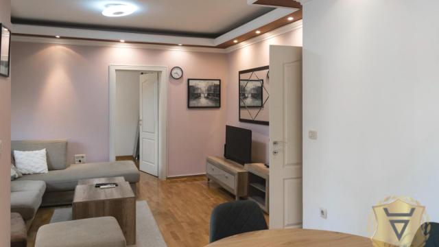 Stan, Trosoban, Izdavanje, 75m2, Saobraćajni fakultet, Voždovac, Jovanička