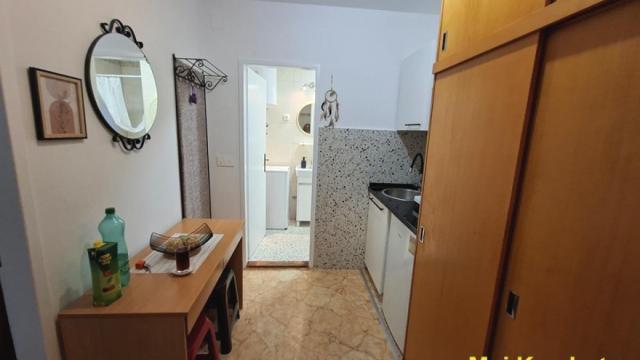 Stan, Garsonjera, Izdavanje, 25m2, Kalenić pijaca, Vračar, Požarevačka