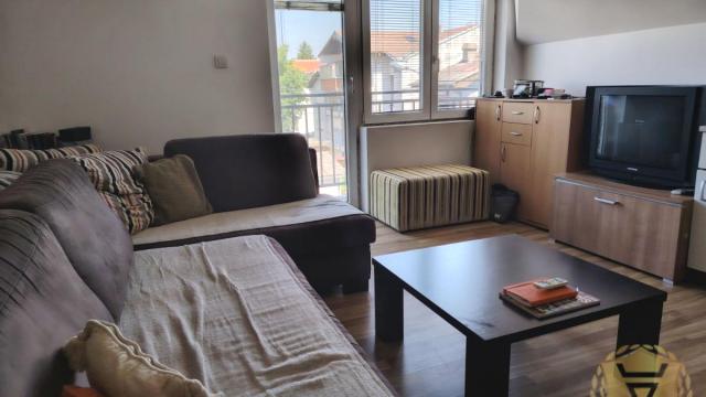 Stan, Jednosoban, Izdavanje, 24m2, Zemun polje, Zemun, Andrije Habuša