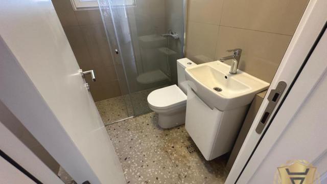 Kuća, Izdavanje, 204m2, Mali Mokri Lug, Zvezdara, Narodnog fronta
