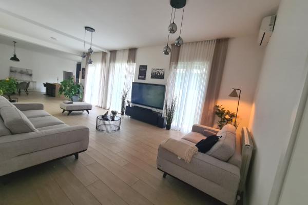 prodaja, stanova,
beograd, 611317, petosoban-i-veci-velisava-vulovica