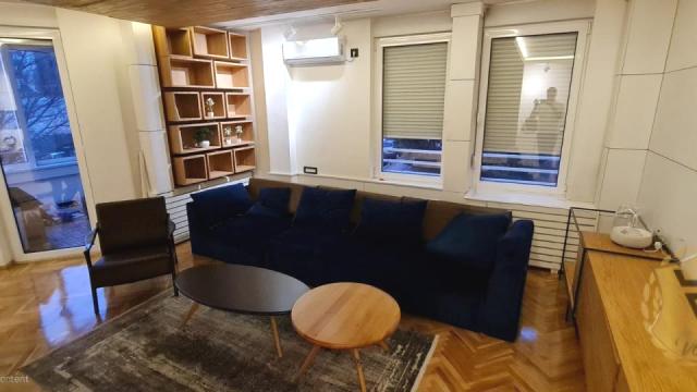 Stan, Trosoban, Izdavanje, 87m2, Crveni krst, Vračar, Velimira Todorovića