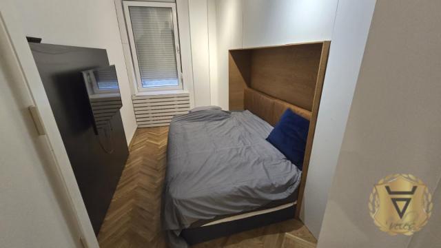 Stan, Trosoban, Izdavanje, 87m2, Crveni krst, Vračar, Velimira Todorovića