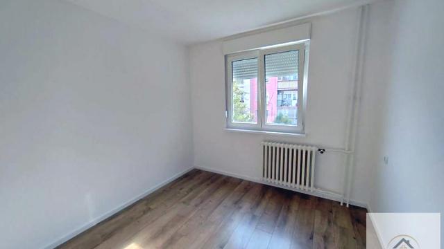 Stan, Dvosoban, Prodaja, 43m2, Detelinara, Novi Sad, Novi Sad