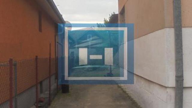 Kuća, Dvoiposoban, Prodaja, 95m2, Centar, Gradska lokacija, Ćuprija