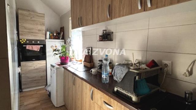 Kuća, četvorosoban, Prodaja, 37m2, Čortanovci, Okolno mesto, Indjija