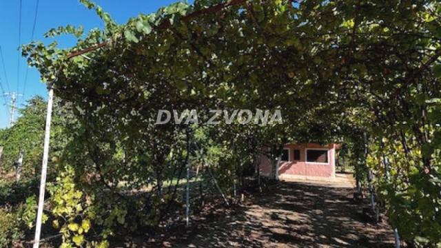 Kuća, Dvosoban, Prodaja, 18m2, Čortanovci, Okolno mesto, Indjija