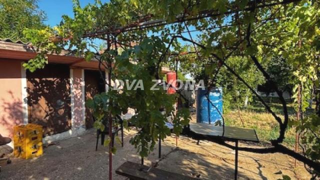 Kuća, Dvosoban, Prodaja, 18m2, Čortanovci, Okolno mesto, Indjija