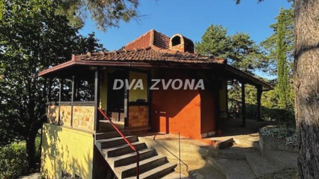 Kuća, četvorosoban, Prodaja, 74m2, Čortanovci, Okolno mesto, Indjija