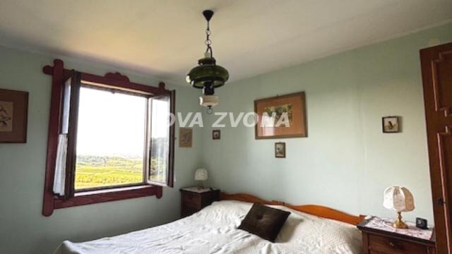 Kuća, četvorosoban, Prodaja, 74m2, Čortanovci, Okolno mesto, Indjija