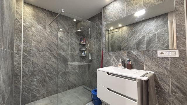 Stan, Dvoiposoban, Prodaja, 71m2, Jurija Gagarina