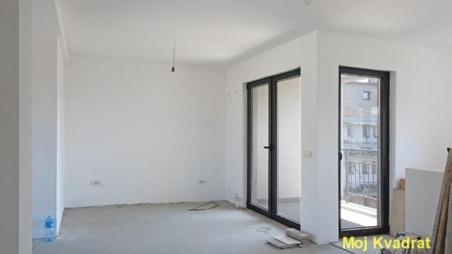 Stan, Petosoban, Prodaja, 170m2, Centar, Savski venac, Risanska