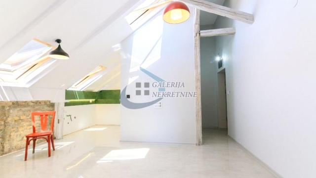 Stan, Jednoiposoban, Prodaja, 44m2, Skadarlija, Stari grad, Cetinjska