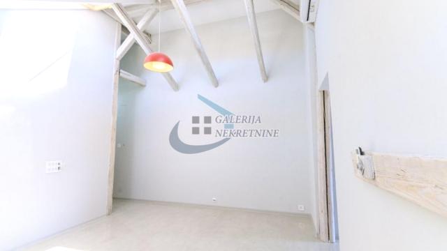 Stan, Jednoiposoban, Prodaja, 44m2, Skadarlija, Stari grad, Cetinjska