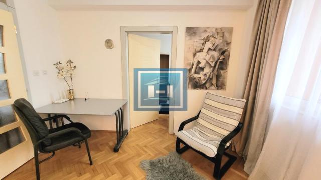 Stan, Izdavanje, 95m2, Centar, Gradska lokacija, Ćuprija
