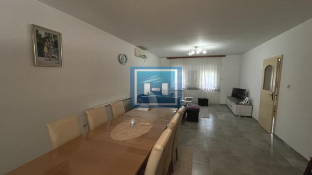 Kuća, Prodaja, 271m2, Šantarovac, Okolno mesto, Jagodina