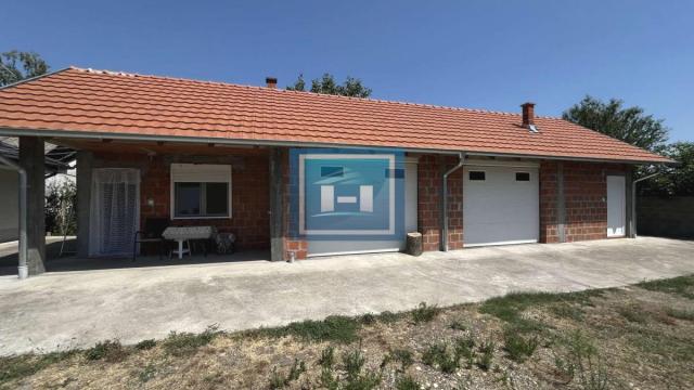 Kuća, Prodaja, 271m2, Šantarovac, Okolno mesto, Jagodina