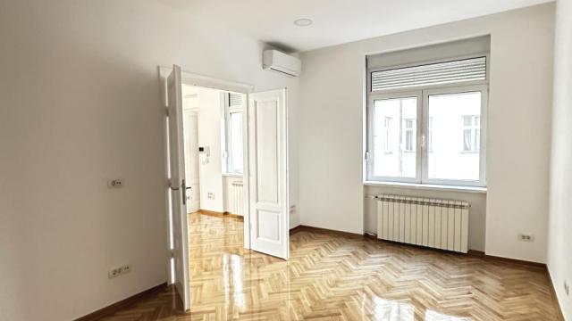 Stan, Trosoban, Izdavanje, 91m2, Studentski trg, Stari grad, Kralja Petra