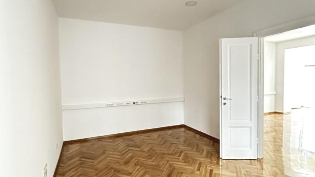 Stan, Trosoban, Izdavanje, 91m2, Studentski trg, Stari grad, Kralja Petra