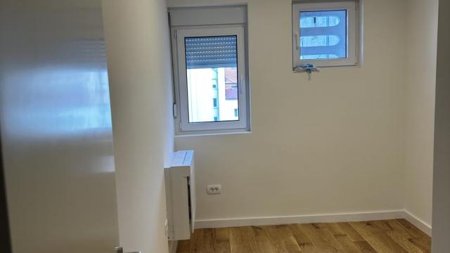 Stan, Trosoban, Izdavanje, 80m2, Studentski trg, Stari grad, Zmaj od Noćaja