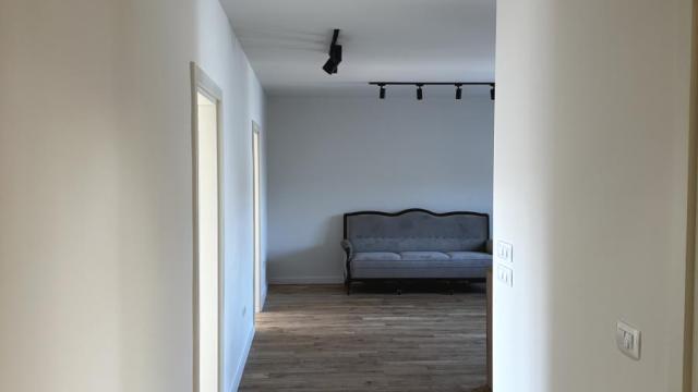 Stan, Trosoban, Izdavanje, 80m2, Studentski trg, Stari grad, Zmaj od Noćaja