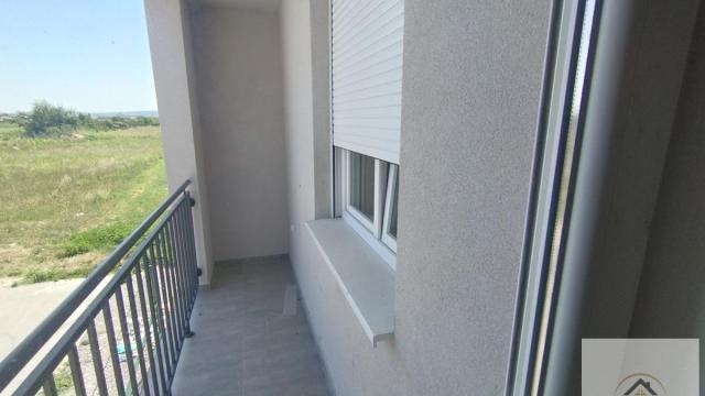 Stan, četvorosoban, Prodaja, 101m2, Veternik, Novi Sad, Novi Sad