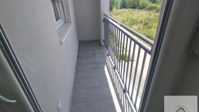 Stan, četvorosoban, Prodaja, 101m2, Veternik, Novi Sad, Novi Sad