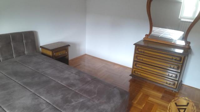 Stan, četvorosoban, Izdavanje, 104m2, Cvetkova pijaca, Zvezdara, Vojvode Dovezenskog