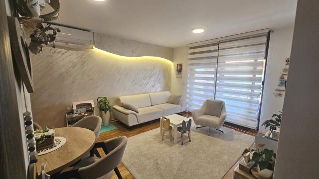 Stan, četvorosoban, Prodaja, 75m2, Rade Končara