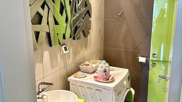 Stan, Trosoban, Prodaja, 90m2, Dunavski kej