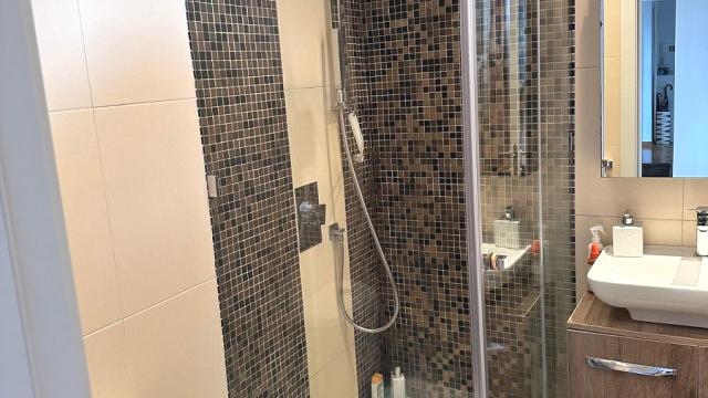 Stan, Trosoban, Prodaja, 90m2, Dunavski kej