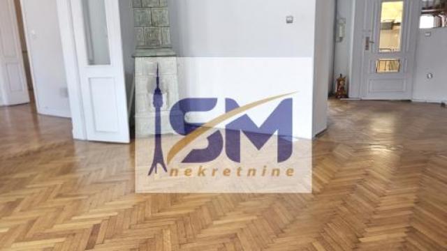 Kuća, Prodaja, 435m2, Centar, Zemun, Bežanijska