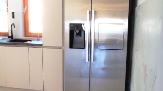 Stan, Izdavanje, 231m2, Hram svetog Save, Vračar, Šumatovačka