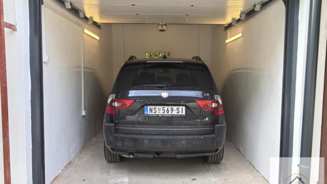 Poslovni prostor, Prodaja, 15m2, Adamovićevo Naselje, Novi Sad, Novi Sad