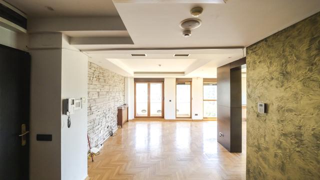 Stan, Petosoban i veći, Izdavanje, 174m2, Španskih boraca