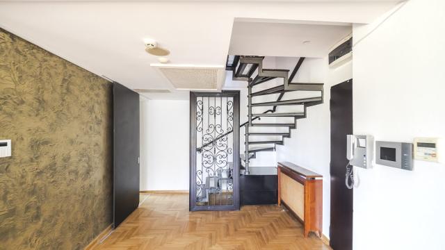 Stan, Petosoban i veći, Izdavanje, 174m2, Španskih boraca