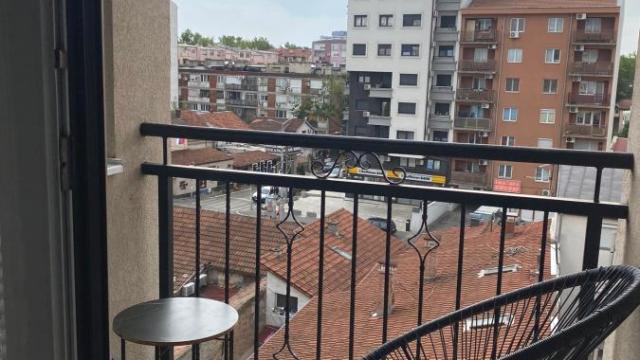 Stan, četvorosoban, Izdavanje, 116m2, Saobraćajni fakultet, Voždovac, Kostolačka