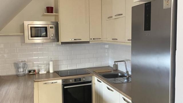 Stan, četvorosoban, Izdavanje, 110m2, Hram svetog Save, Vračar, Podgorička