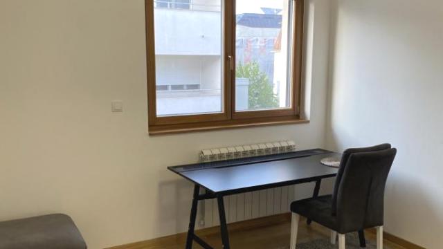 Stan, četvorosoban, Izdavanje, 110m2, Hram svetog Save, Vračar, Podgorička