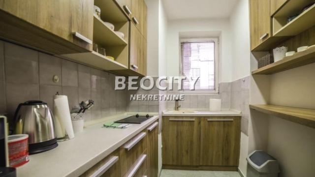 Stan, Trosoban, Izdavanje, 73m2, Dorćol, Stari grad, Strahinjića Bana