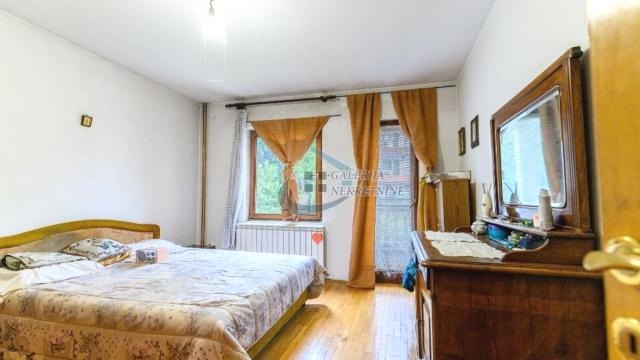 Kuća, Prodaja, 355m2, FON - Bilećka, Voždovac, Bulevar oslobođenja