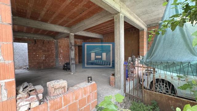 Kuća, Garsonjera, Prodaja, 56m2, Centar, Gradska lokacija, Jagodina