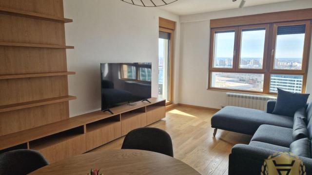 Stan, četvorosoban, Izdavanje, 100m2, Blok 65, Novi Beograd, Tadije Sondermajera